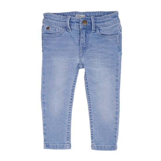 This picture shows an organic cotton kids denim in blue. Straight fit. 