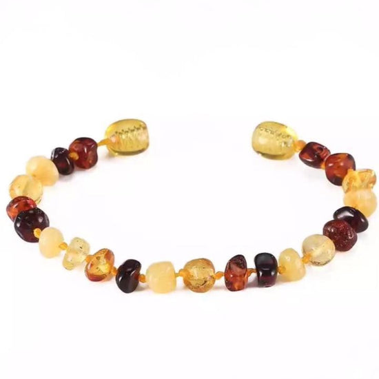 Natural amber teething bracelet for babies
